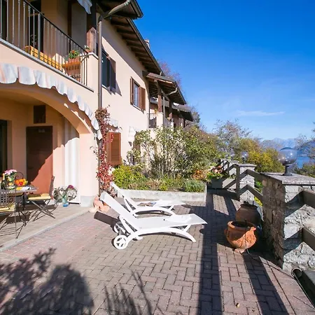 Veranda Di Apartment Menaggio
